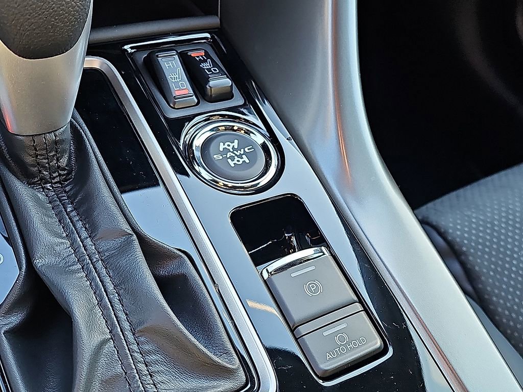 New 2026 Mitsubishi Eclipse Cross Black Edition image 14