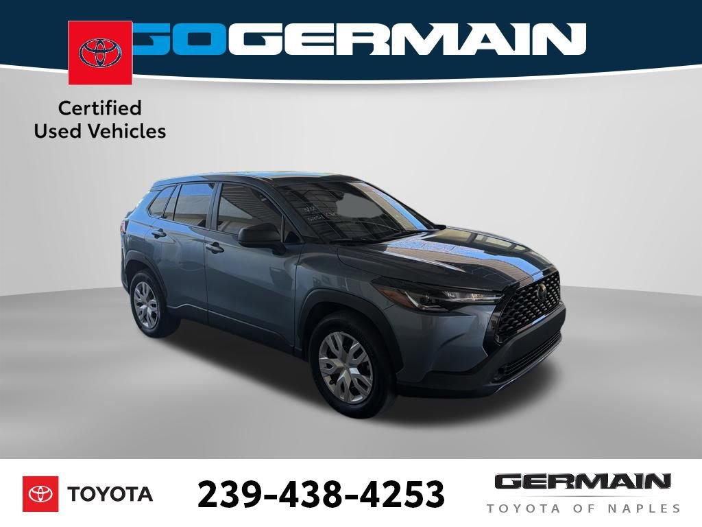 Used 2024 Toyota Corolla Cross L image 4