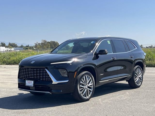 New 2026 Buick Enclave Avenir w/ Super Cruise Package FWD image 8