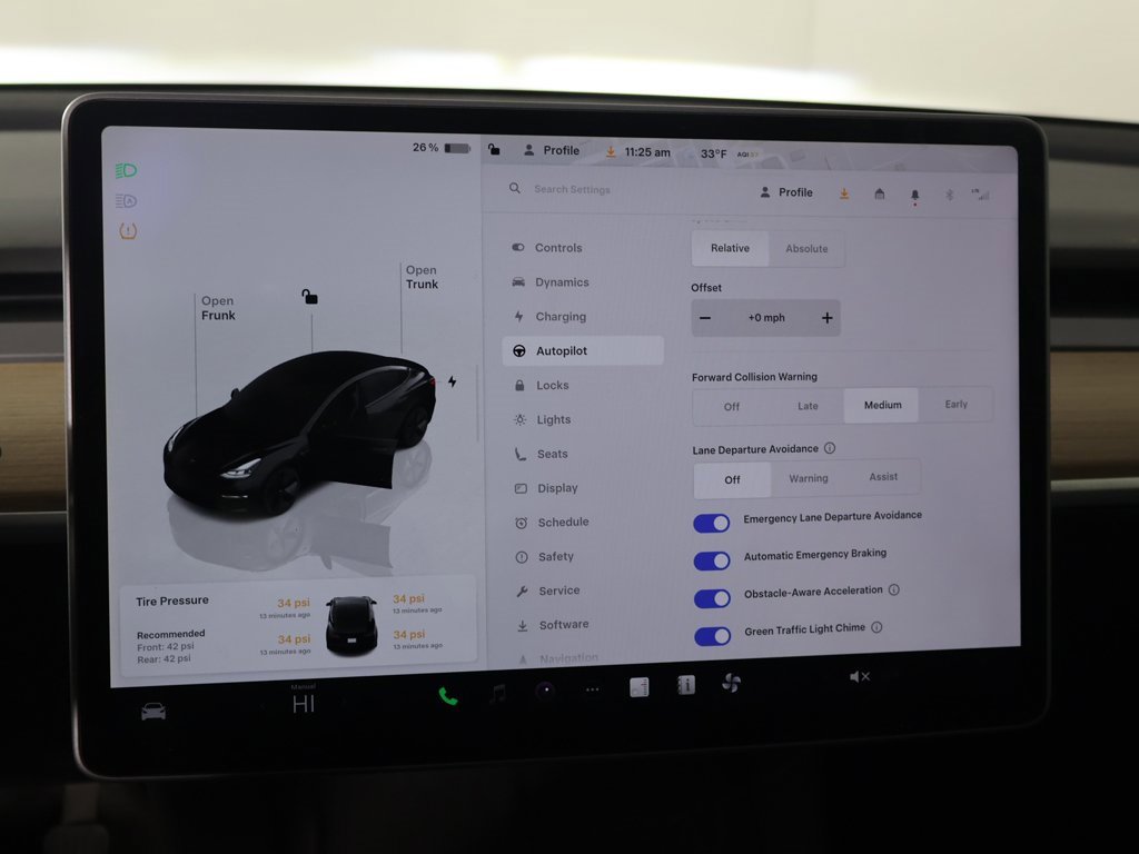 Used 2023 Tesla Model 3 Standard Range image 46
