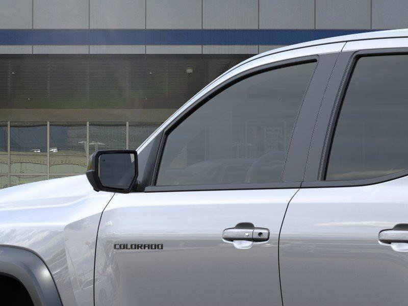 New 2026 Chevrolet Colorado ZR2 w/ Midnight Edition AWD/4WD image 12