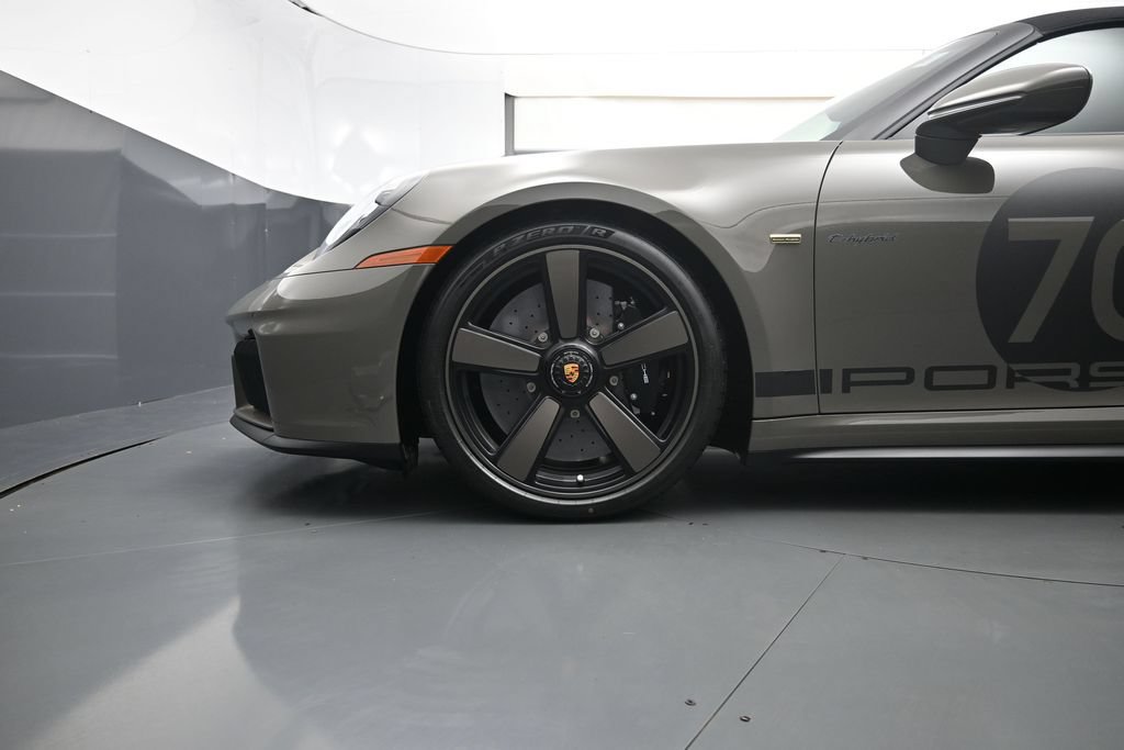 New 2026 Porsche 911 GTS RWD image 8