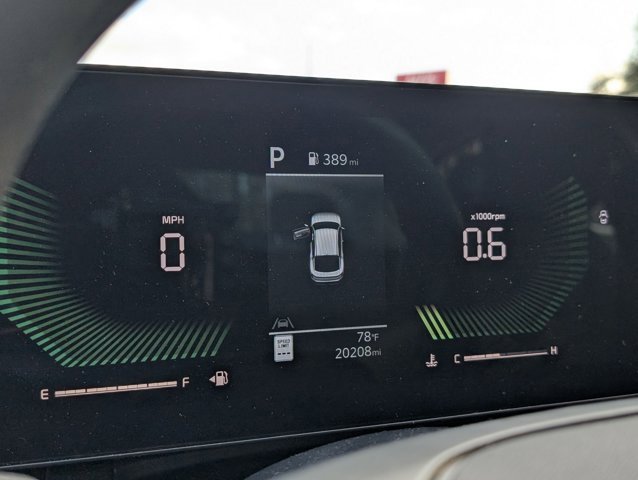 Used 2025 Kia K4 LXS image 15