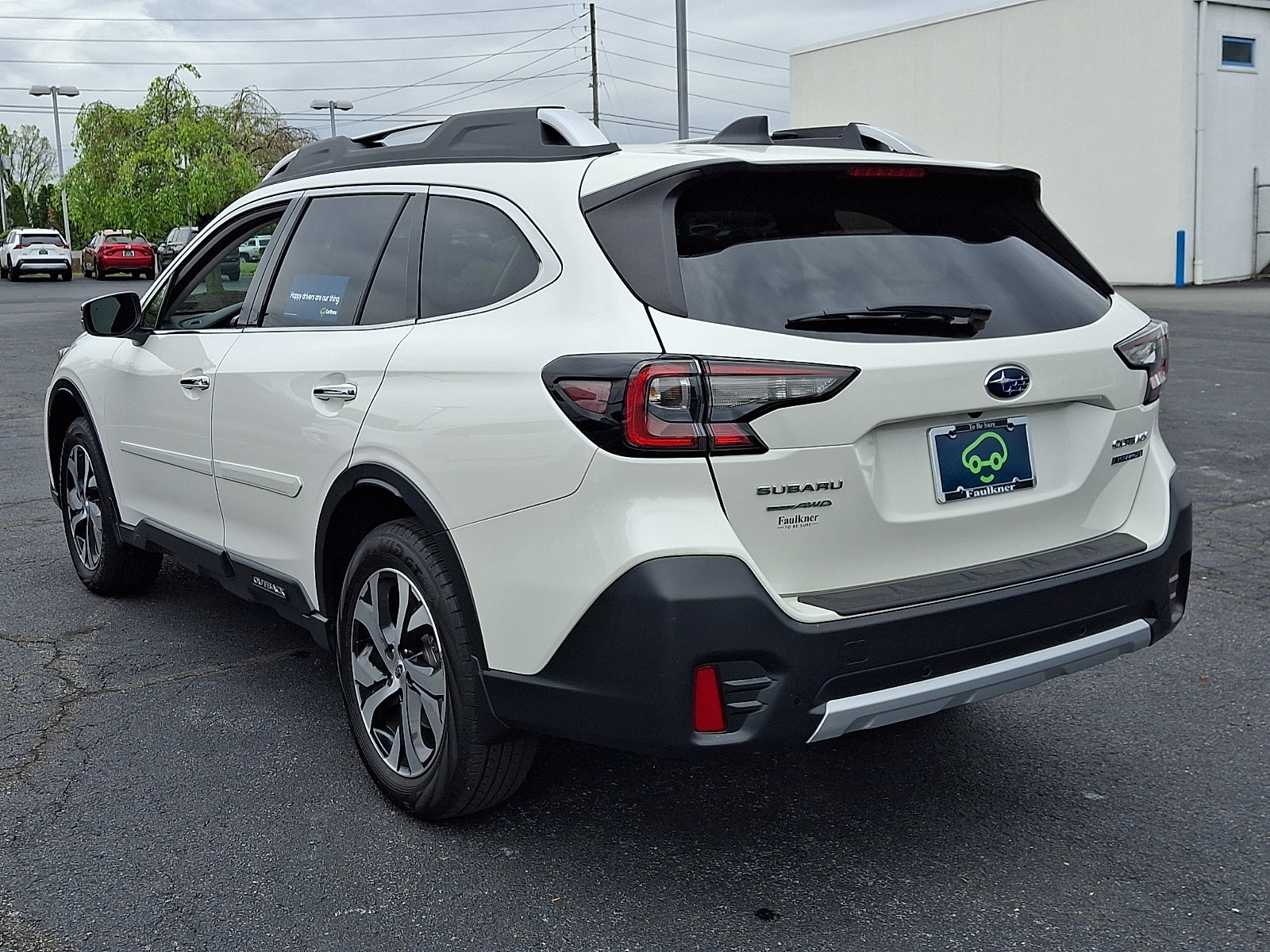 Used 2022 Subaru Outback Touring XT w/ Popular Package #2 AWD/4WD image 4