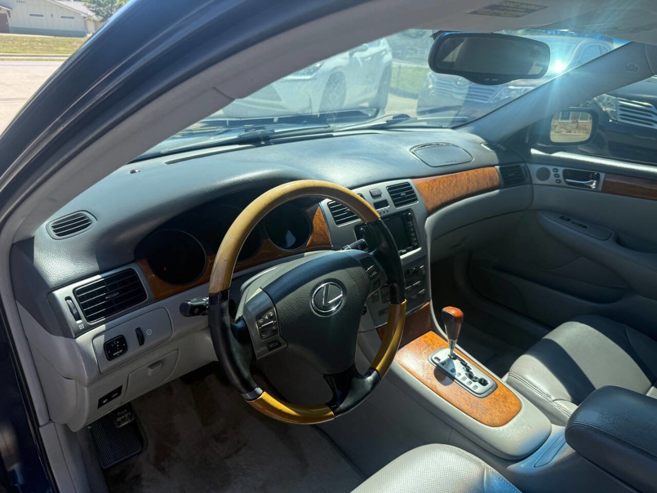 Used 2006 Lexus ES 330 image 15