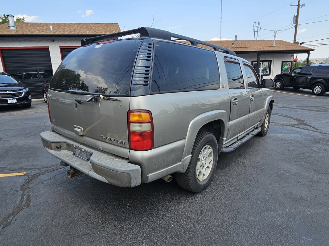 Used 2002 Chevrolet Suburban Z71 AWD/4WD image 5