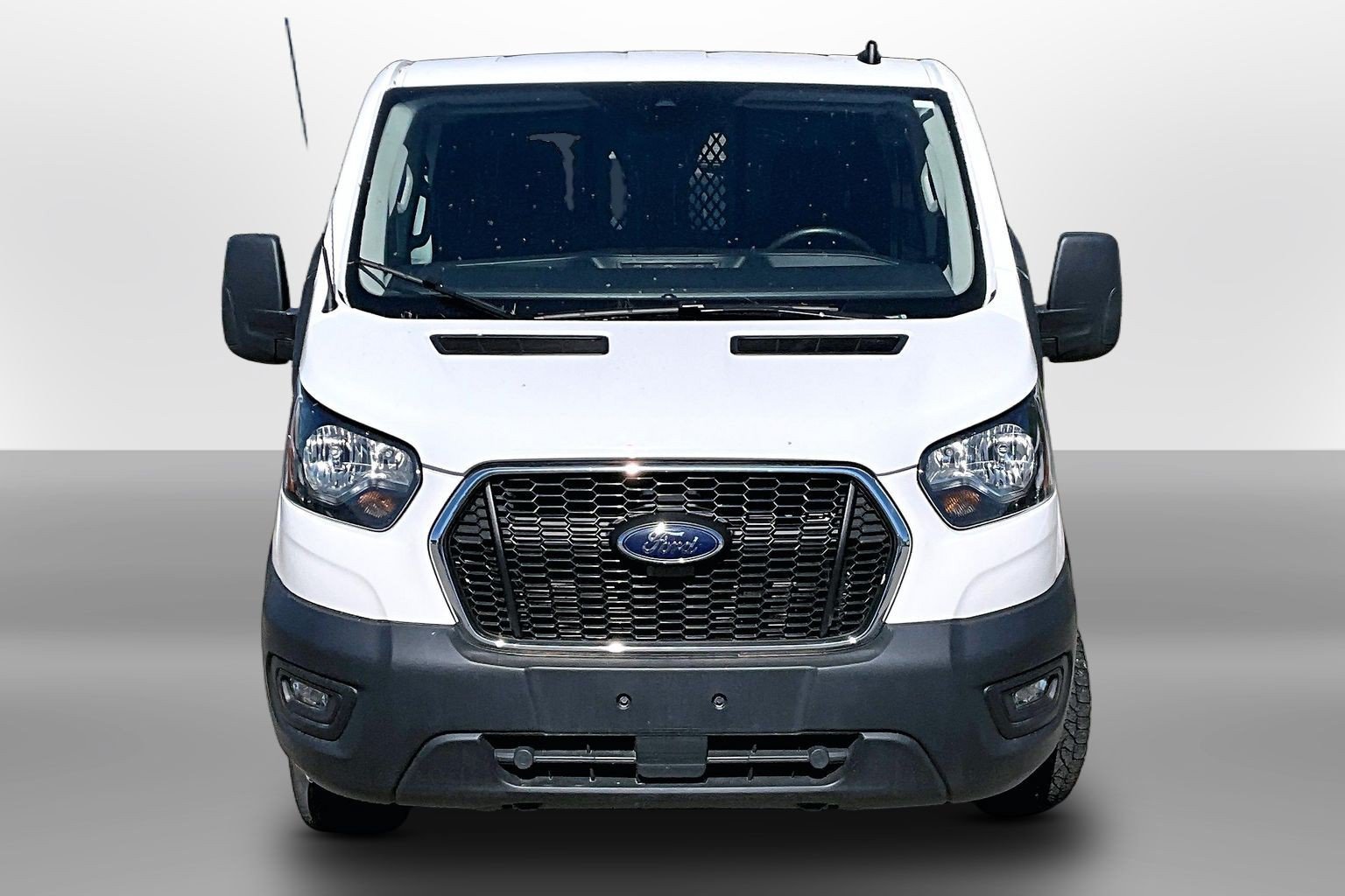 Used 2023 Ford Transit 250 Low Roof AWD w/ Exterior Upgrade Package image 3