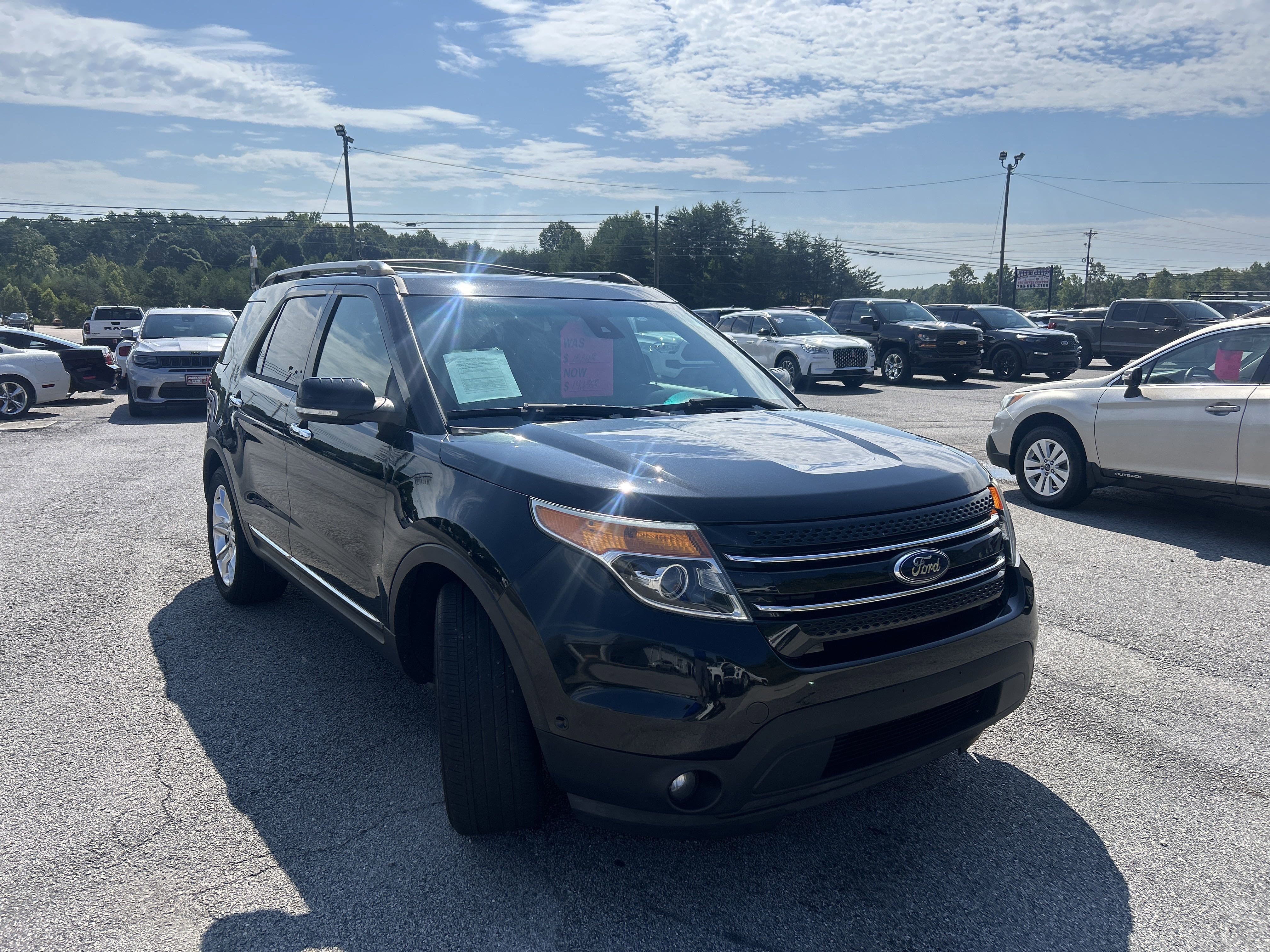 Used 2015 Ford Explorer Limited w/ Equipment Group 303A FWD image 13