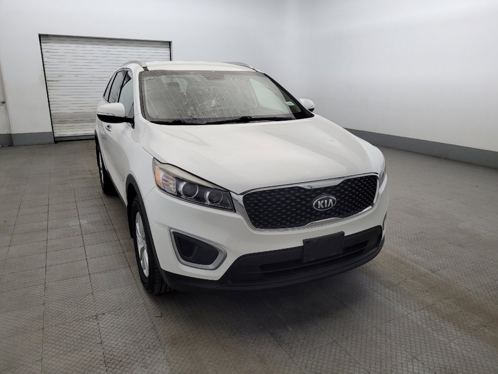 Used 2018 Kia Sorento LX image 14