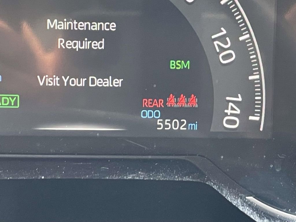 Used 2025 Toyota RAV4 XLE image 27