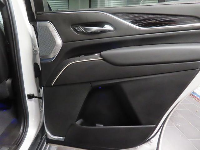 Used 2021 Cadillac Escalade Sport w/ Driver Assist Tech Package image 10