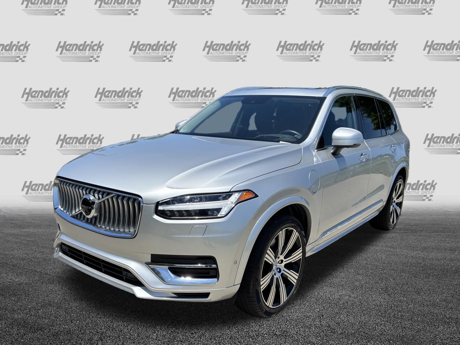 Used 2022 Volvo XC90 T8 Inscription w/ Advanced Package AWD/4WD image 5