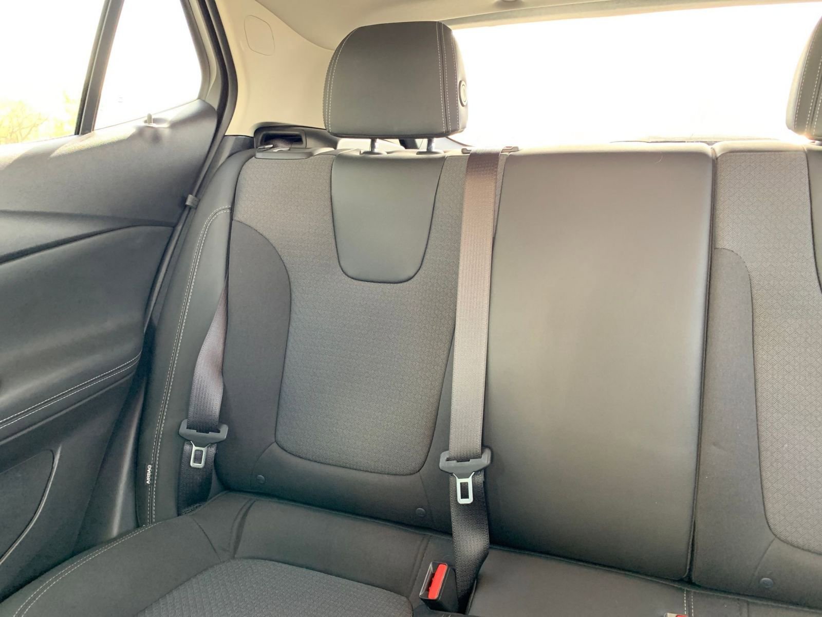 Used 2025 Buick Encore GX Preferred image 38