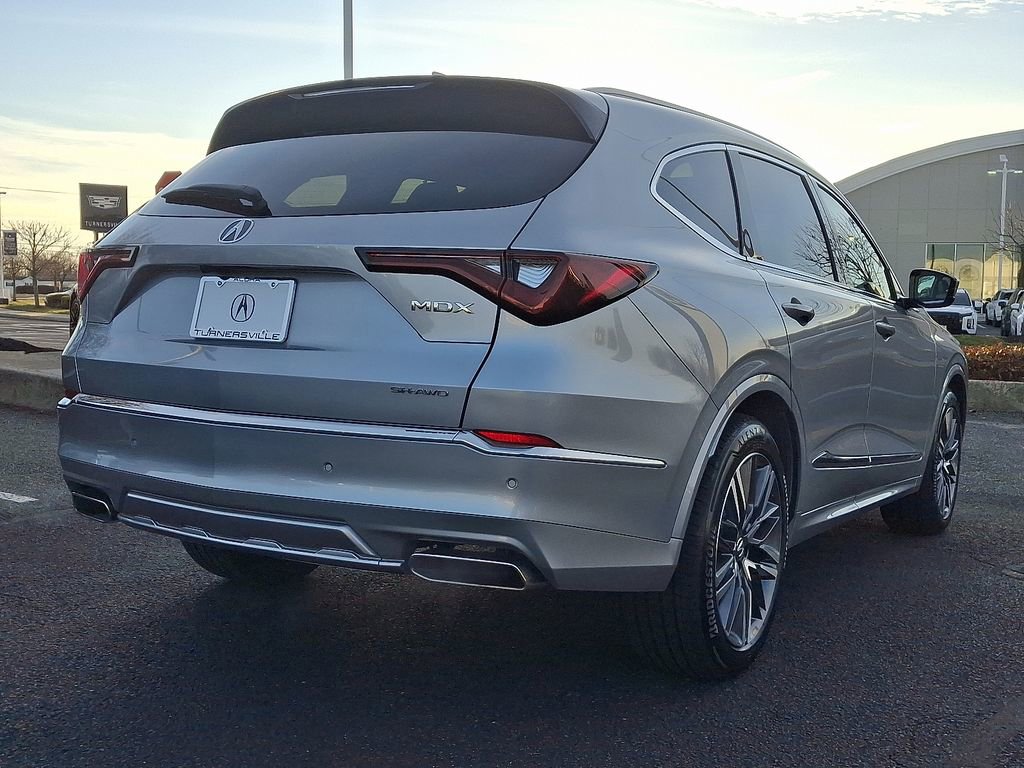 Used 2025 Acura MDX w/ Advance Package image 6