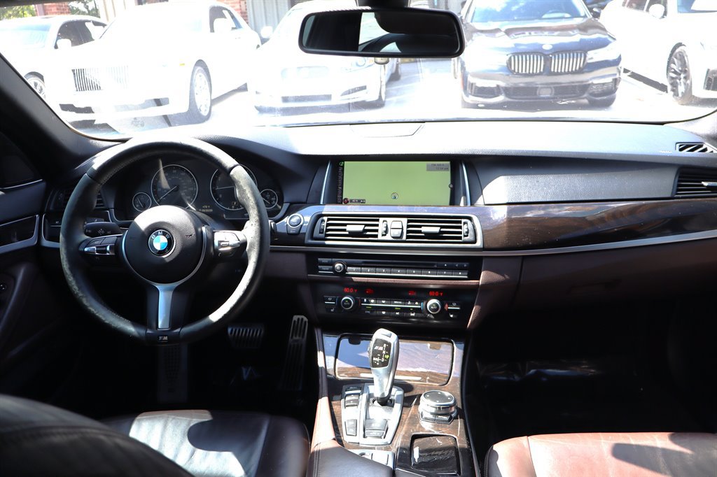 Used 2015 BMW 528i xDrive Sedan AWD/4WD image 12