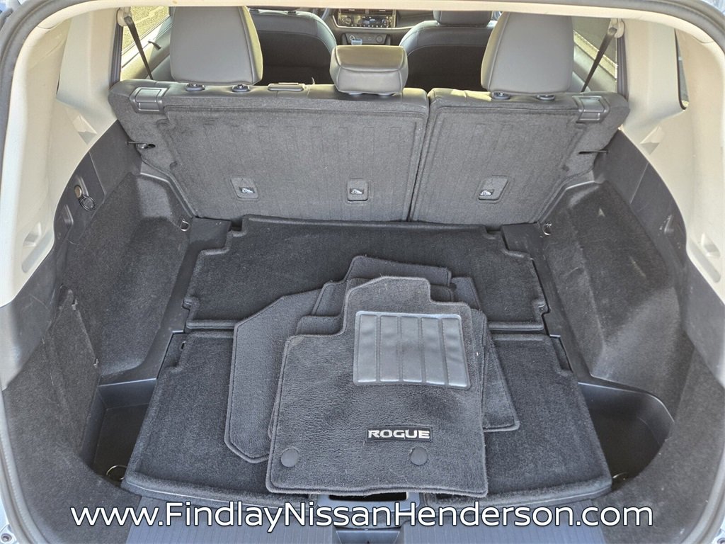 Used 2021 Nissan Rogue SL w/ Premium Package image 15