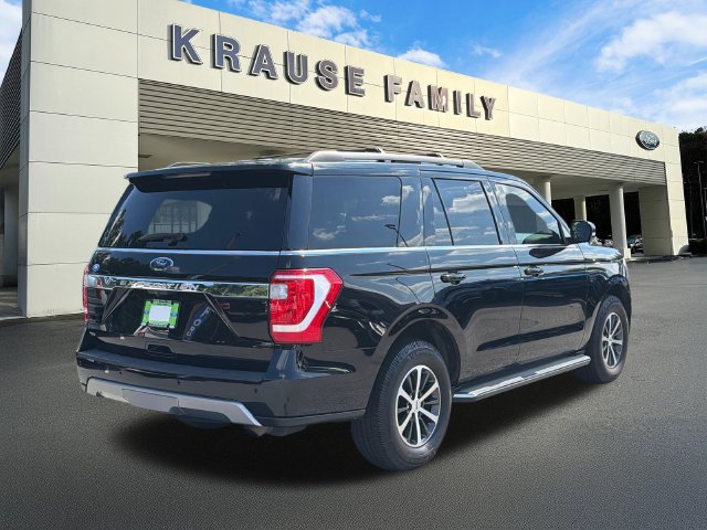 Certified 2018 Ford Expedition XLT w/ Equipment Group 202A RWD image 8