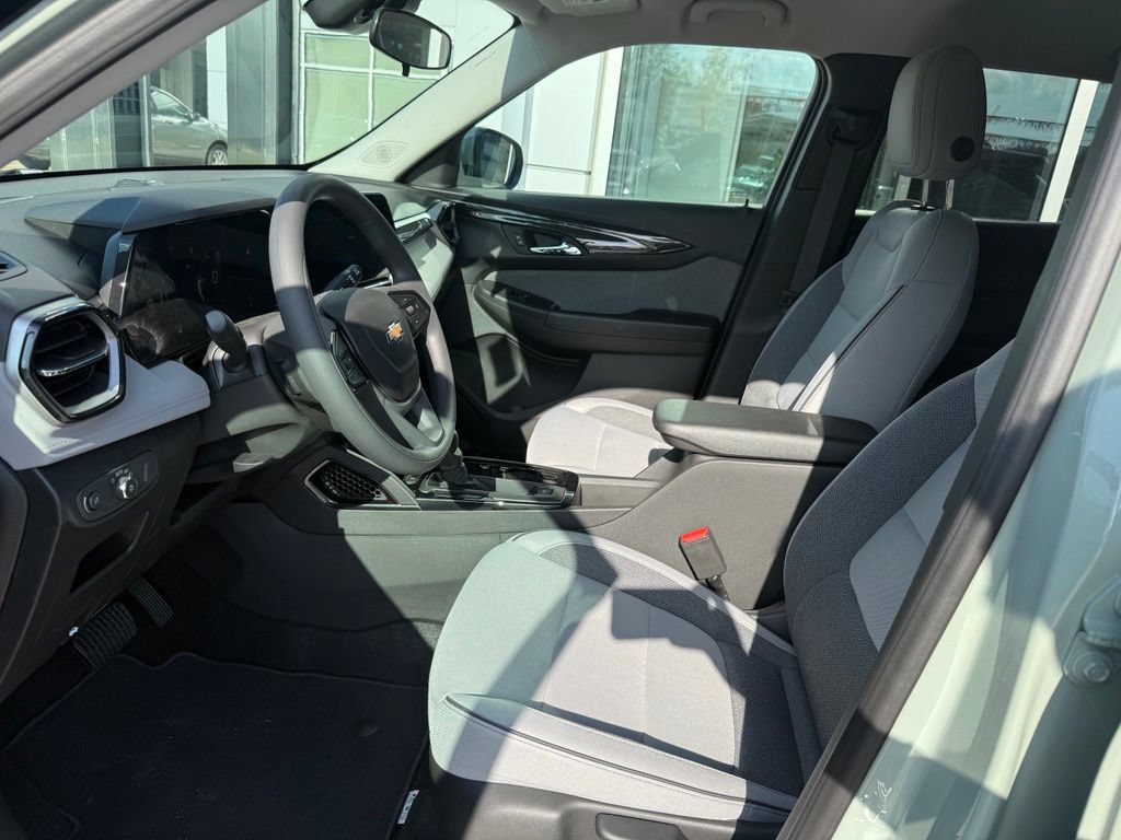 New 2026 Chevrolet TrailBlazer LT FWD image 8
