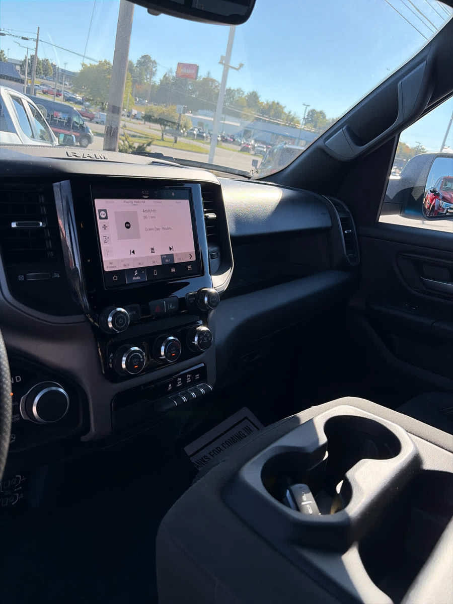 Used 2025 RAM 1500 Tradesman AWD/4WD image 23
