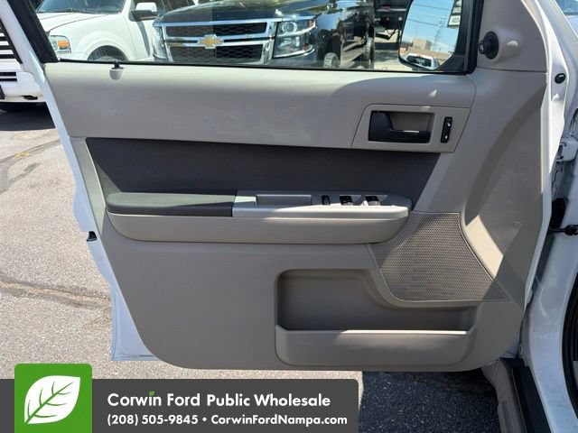 Used 2009 Ford Escape XLT FWD image 14