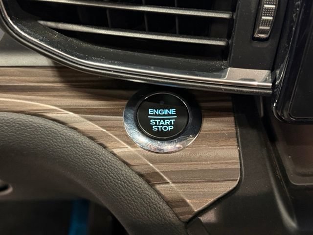Certified 2020 Ford Explorer Limited RWD image 16