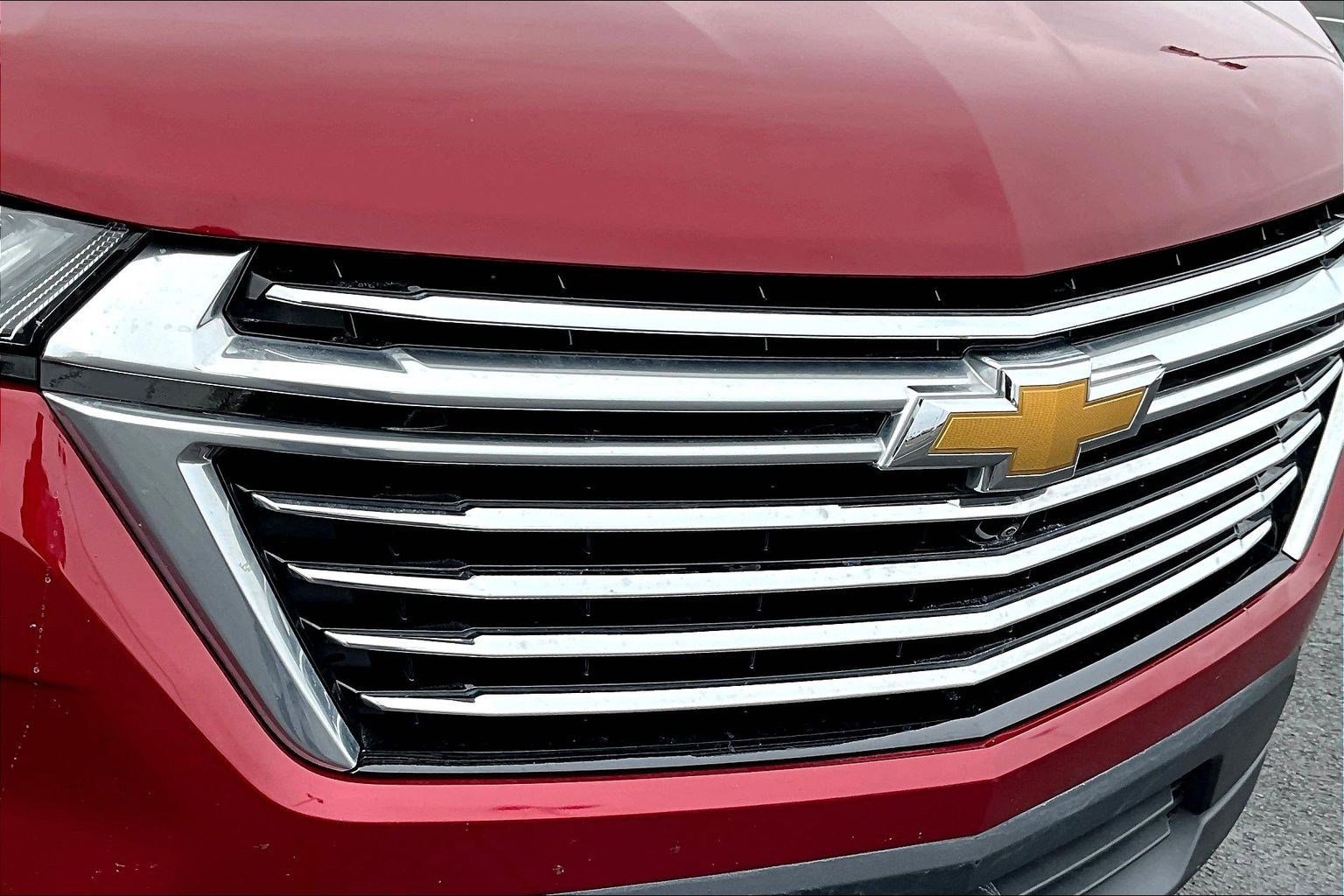 Used 2022 Chevrolet Traverse Premier image 34