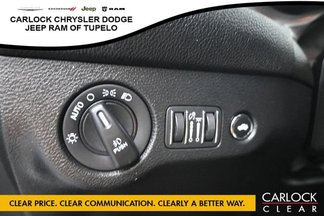 Used 2022 Dodge Challenger GT AWD/4WD image 15