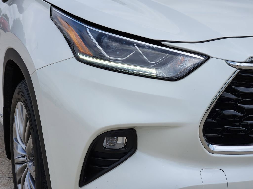 Used 2020 Toyota Highlander Platinum AWD/4WD image 9