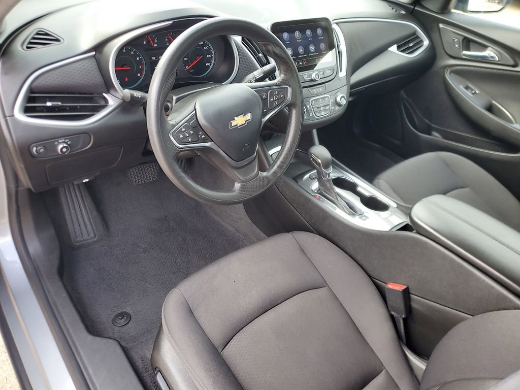 Used 2024 Chevrolet Malibu LT image 15
