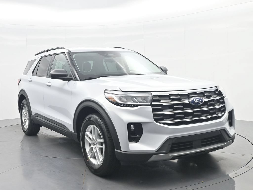 New 2026 Ford Explorer Active w/ Active Comfort Package RWD image 4