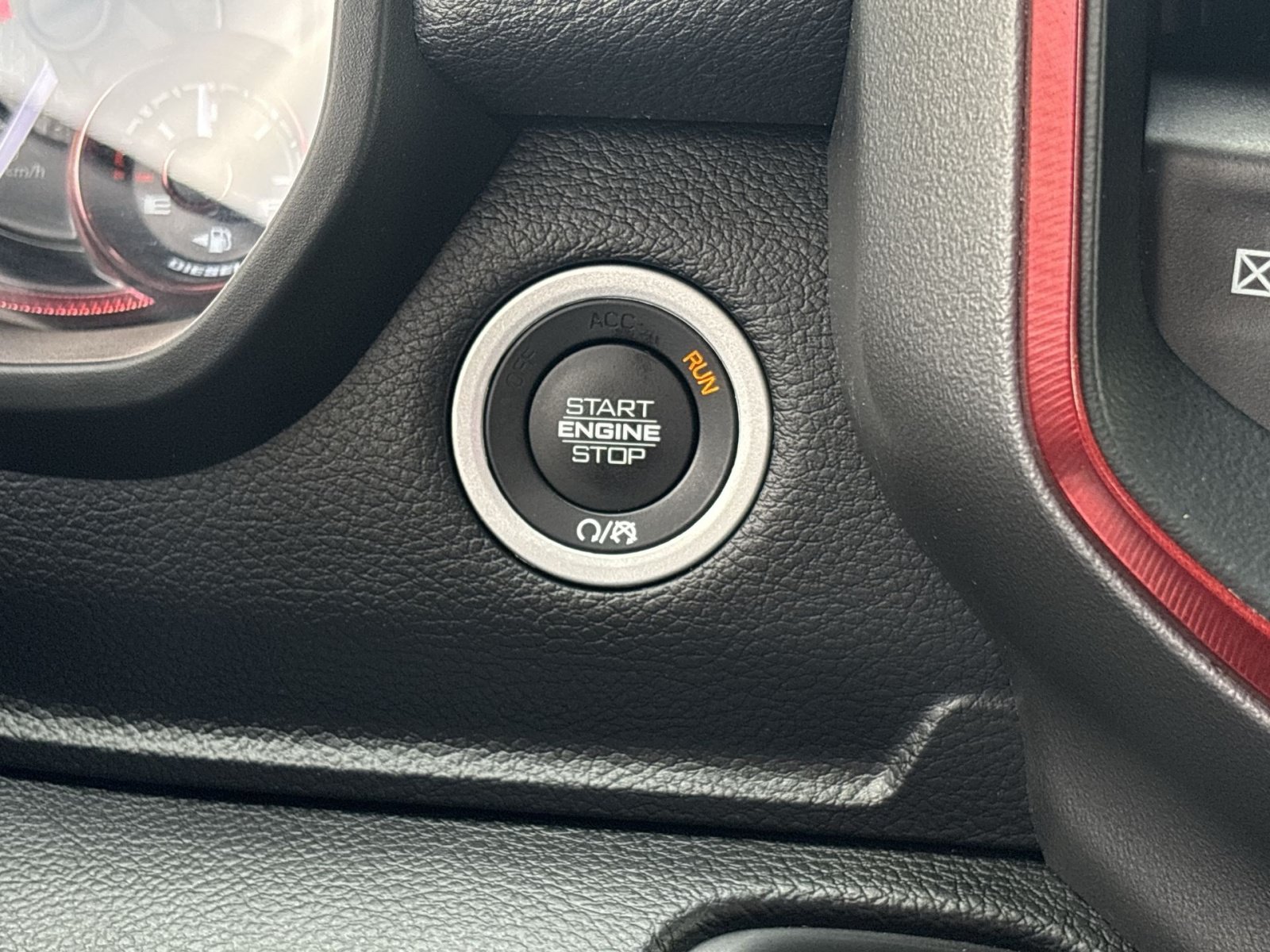 Used 2022 RAM 1500 Rebel AWD/4WD image 21