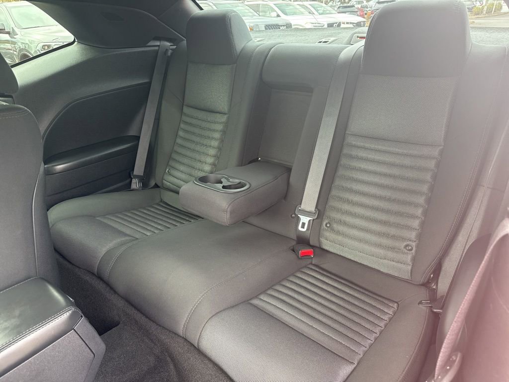 Used 2014 Dodge Challenger R/T image 24