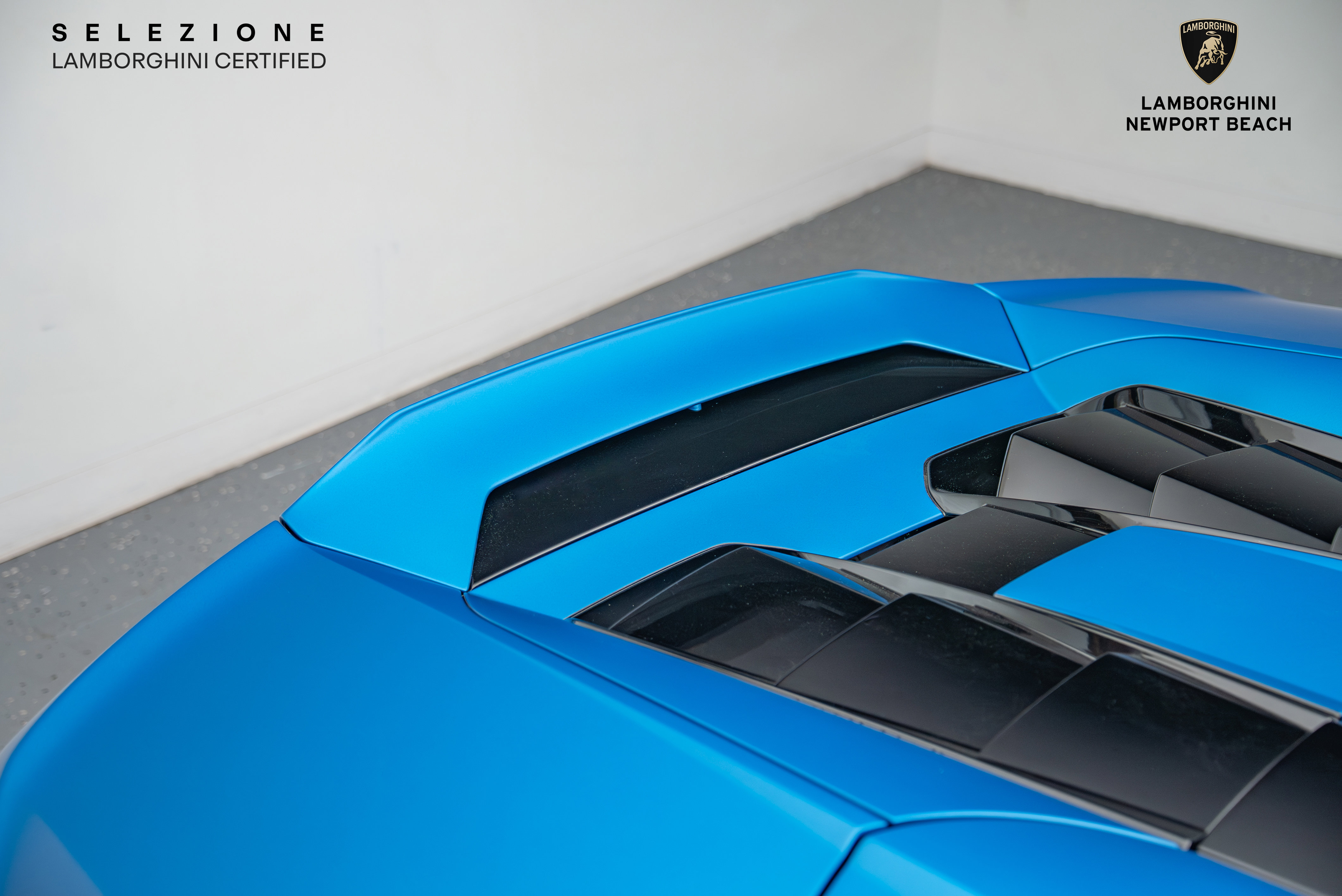 Used 2020 Lamborghini Huracan EVO image 6