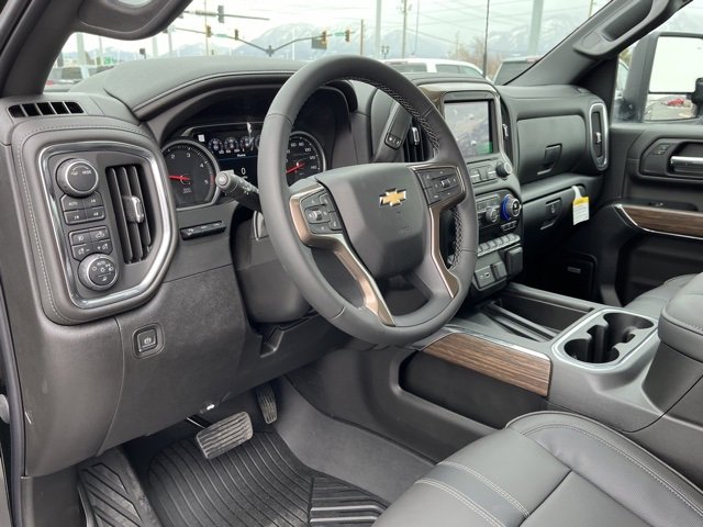 New 2023 Chevrolet Silverado 3500 High Country w/ Z71 Off-Road Package image 19