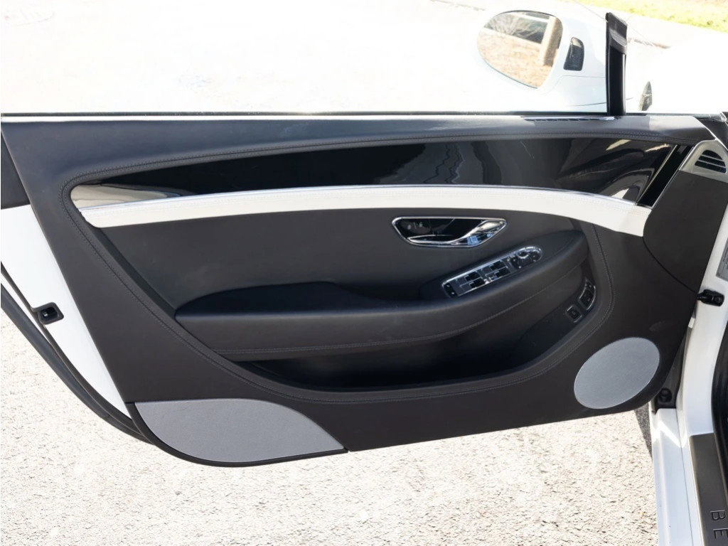 Certified 2021 Bentley Continental GT image 19