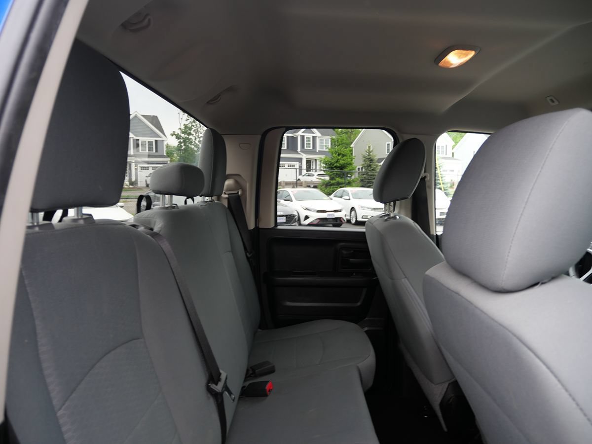 Used 2018 RAM 1500 Express AWD/4WD image 28