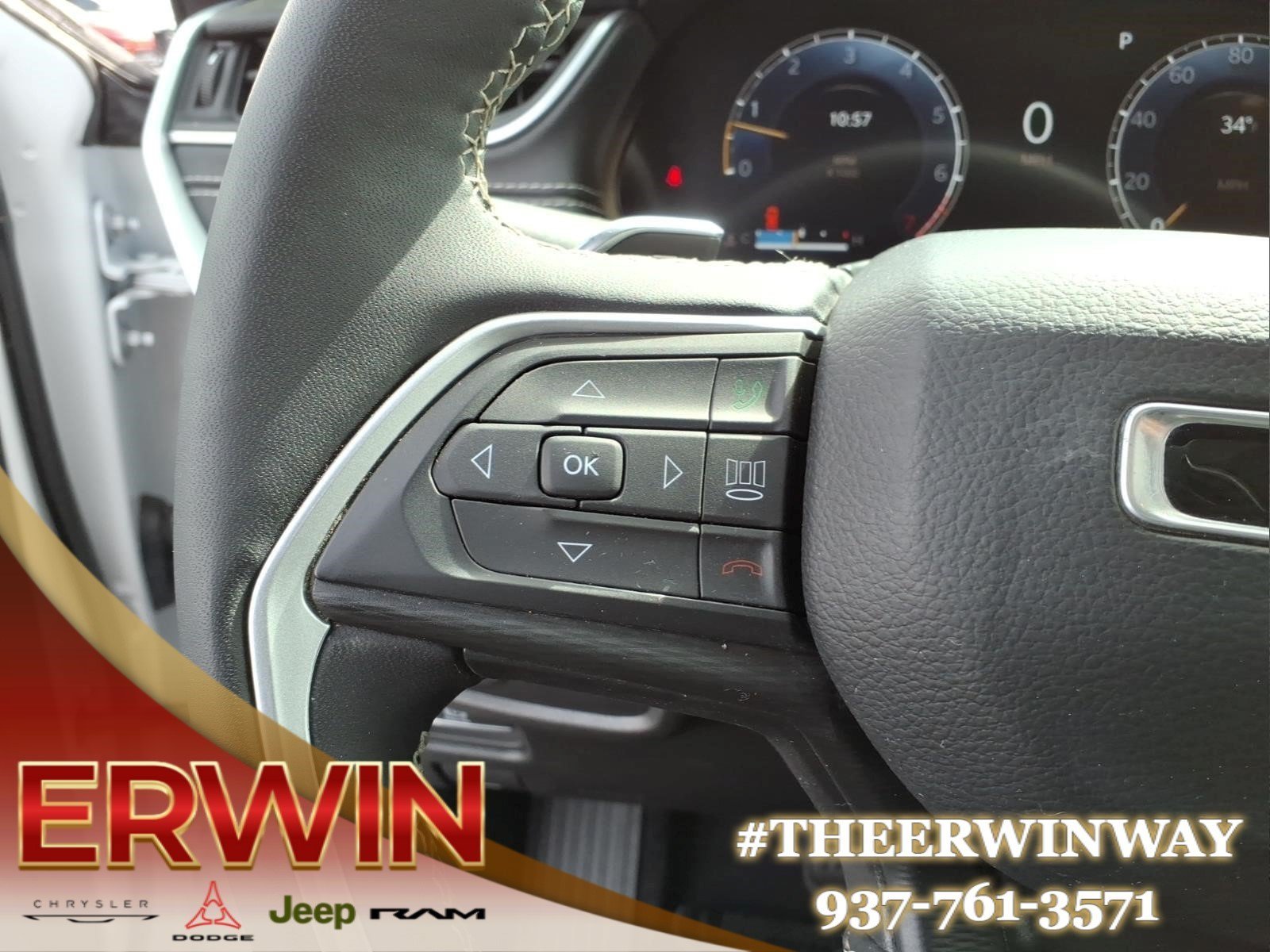 Certified 2024 Jeep Grand Cherokee Laredo X w/ Luxury Tech Group I AWD/4WD image 18