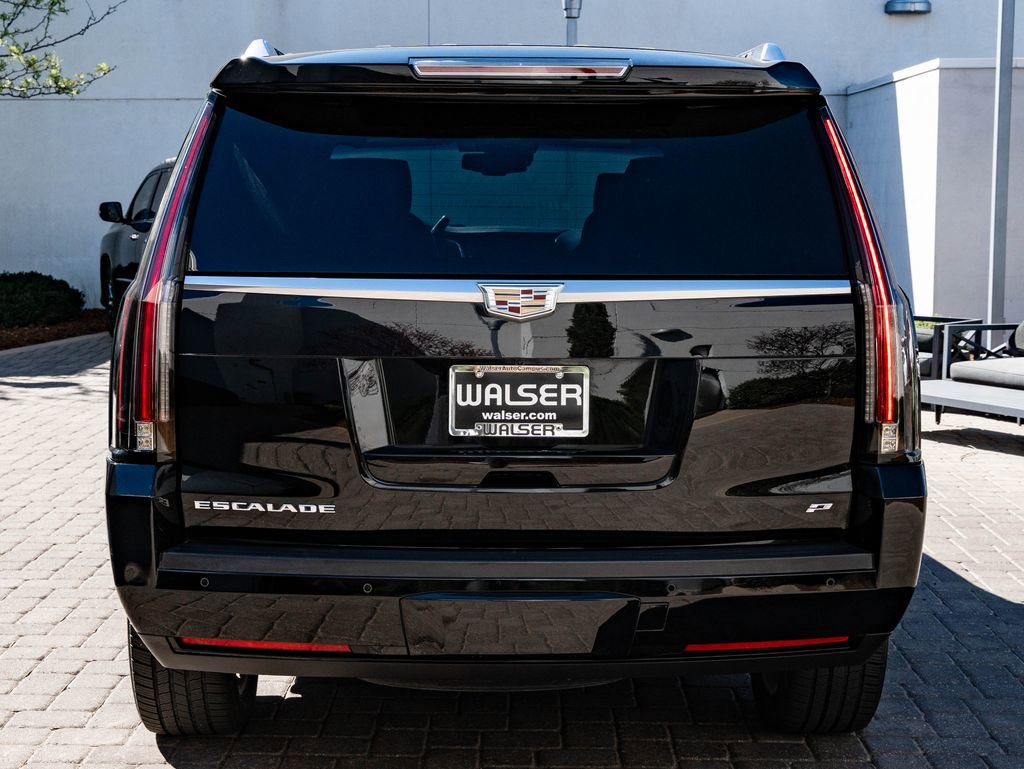 Used 2015 Cadillac Escalade Platinum image 7
