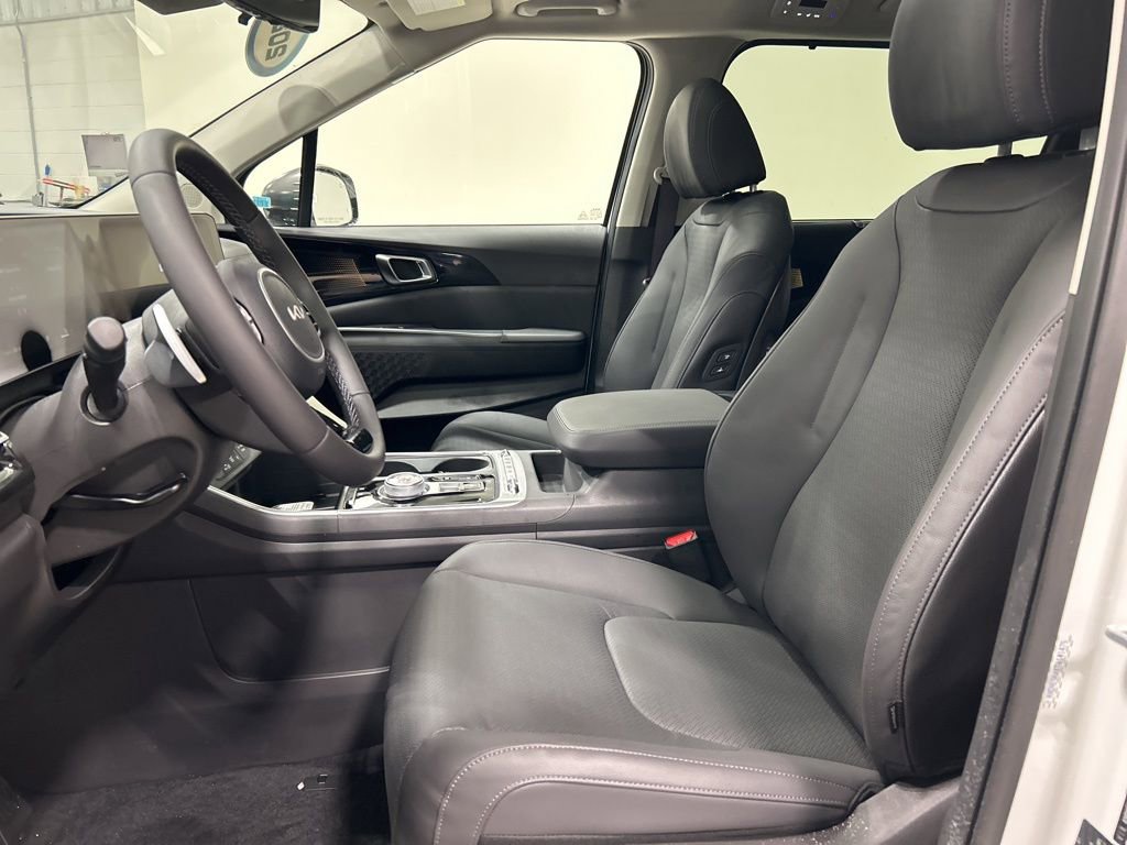 New 2026 Kia Carnival SX Prestige image 9