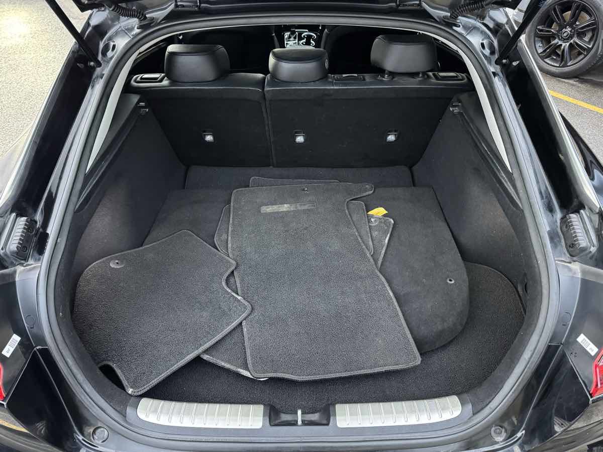 Used 2018 Kia Stinger Premium image 44