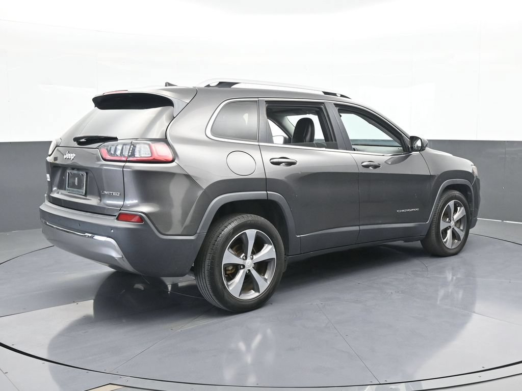 Used 2019 Jeep Cherokee Limited FWD image 6