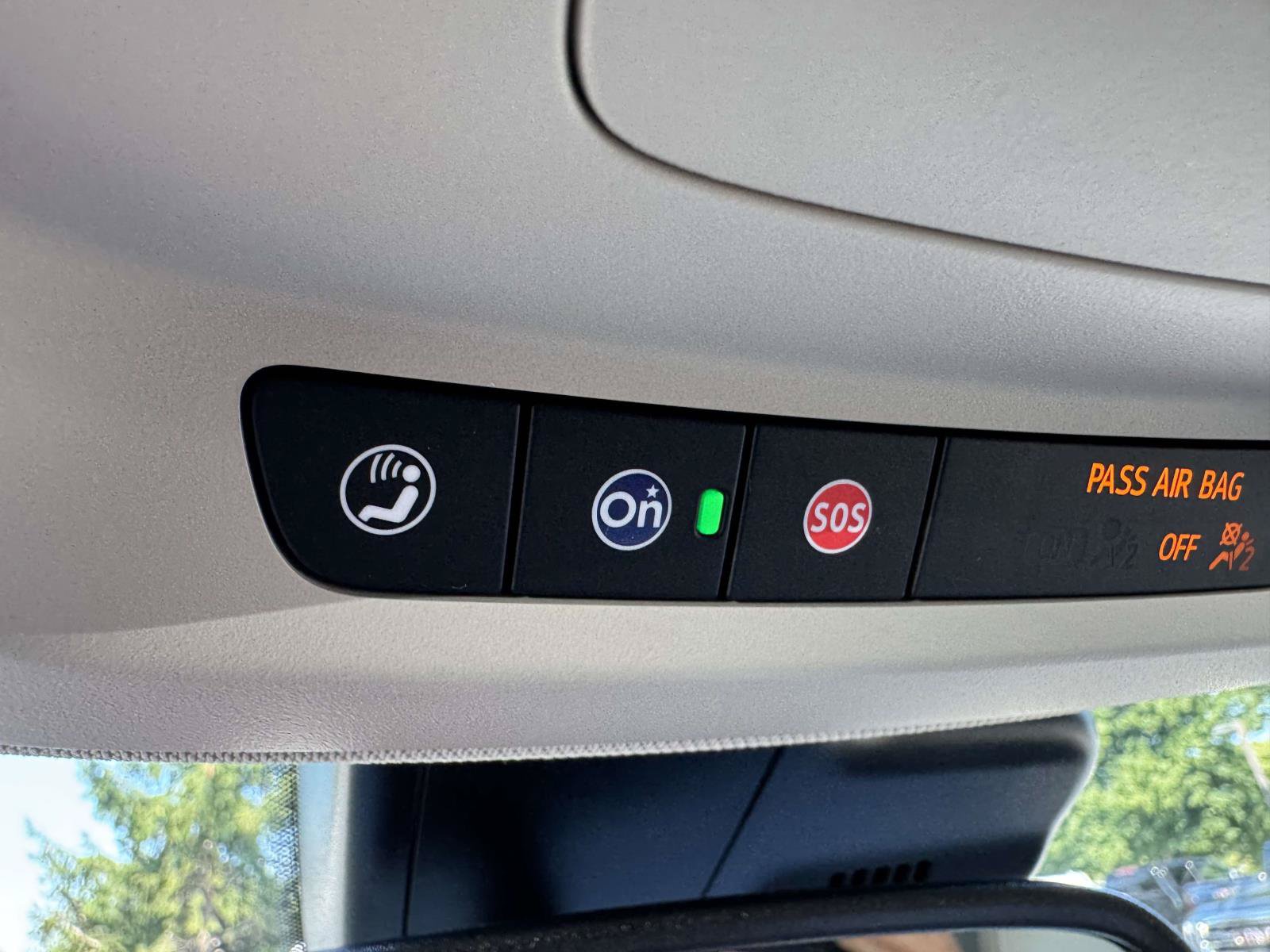 Certified 2023 Buick Envision Preferred AWD/4WD image 37