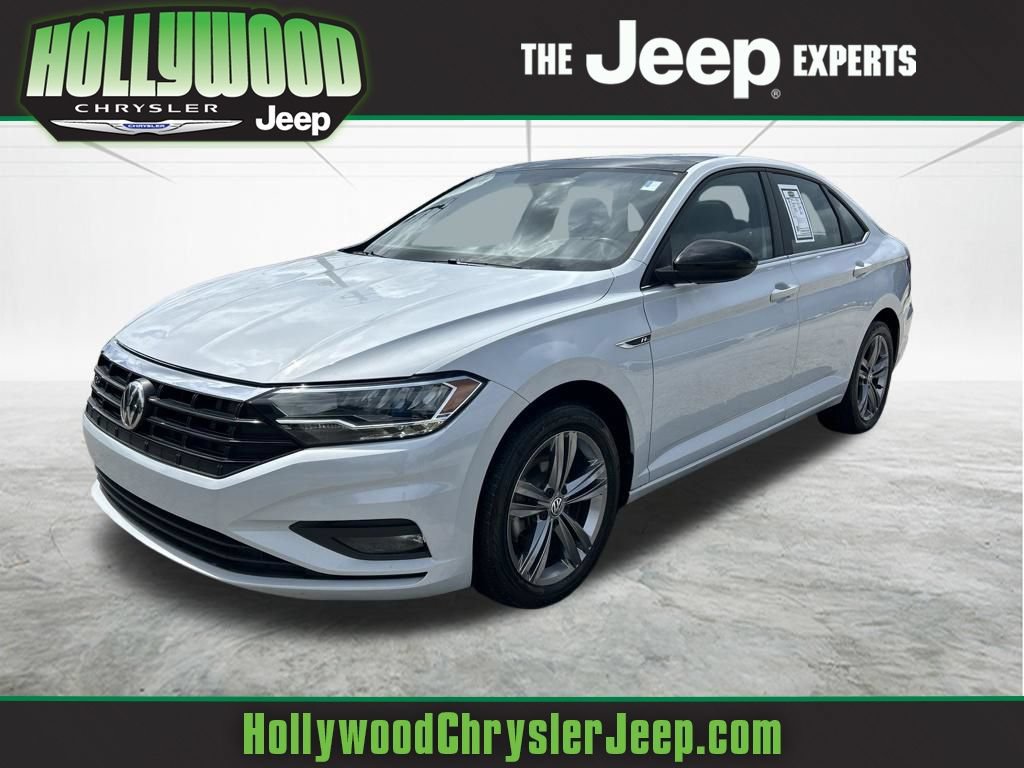 Used 2019 Volkswagen Jetta R-Line FWD 360° Tour