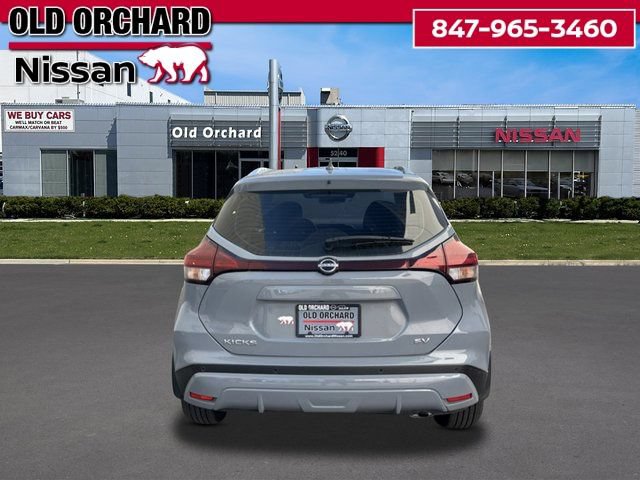 Used 2024 Nissan Kicks SV FWD image 7
