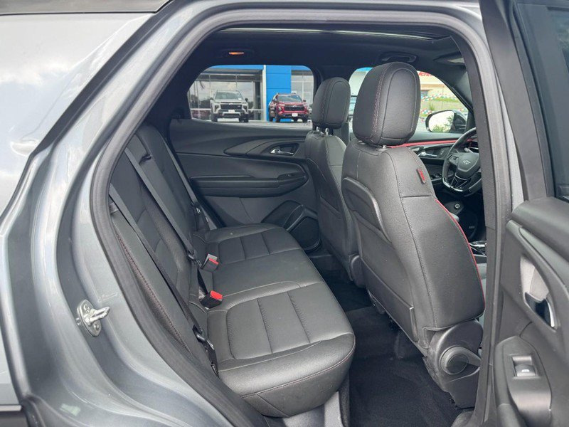 Used 2025 Chevrolet TrailBlazer RS w/ Convenience Package AWD/4WD image 10