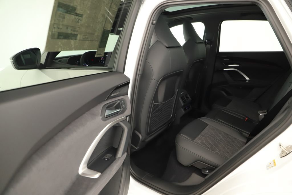 New 2025 Audi SQ5 Premium Plus image 26