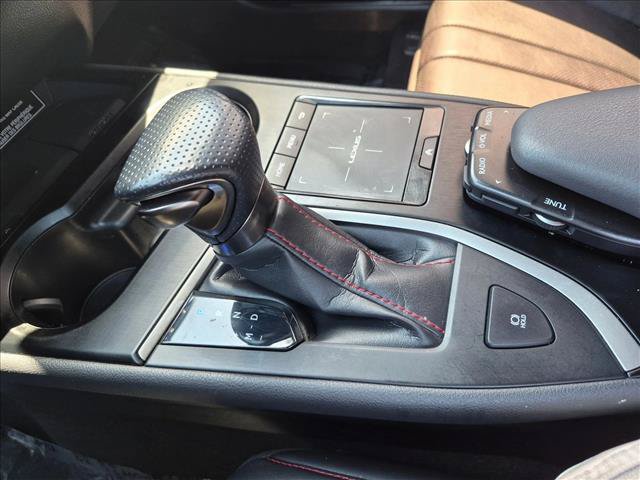 Used 2021 Lexus UX 200 F Sport w/ Accessory Package (Z1) FWD image 15