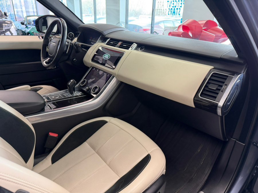 Used 2020 Land Rover Range Rover Sport HSE Dynamic AWD/4WD image 30