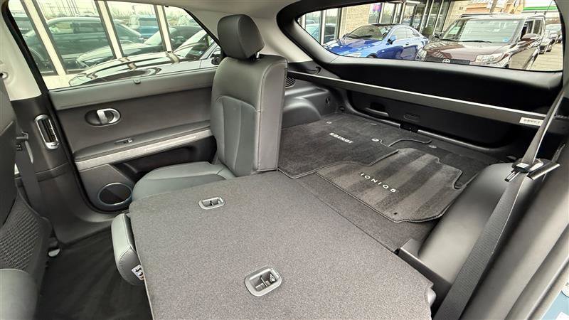Used 2024 Hyundai Ioniq 5 Limited image 19