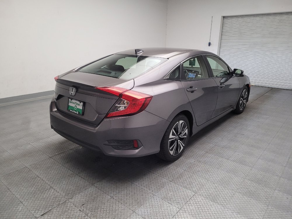 Used 2018 Honda Civic EX-T image 9
